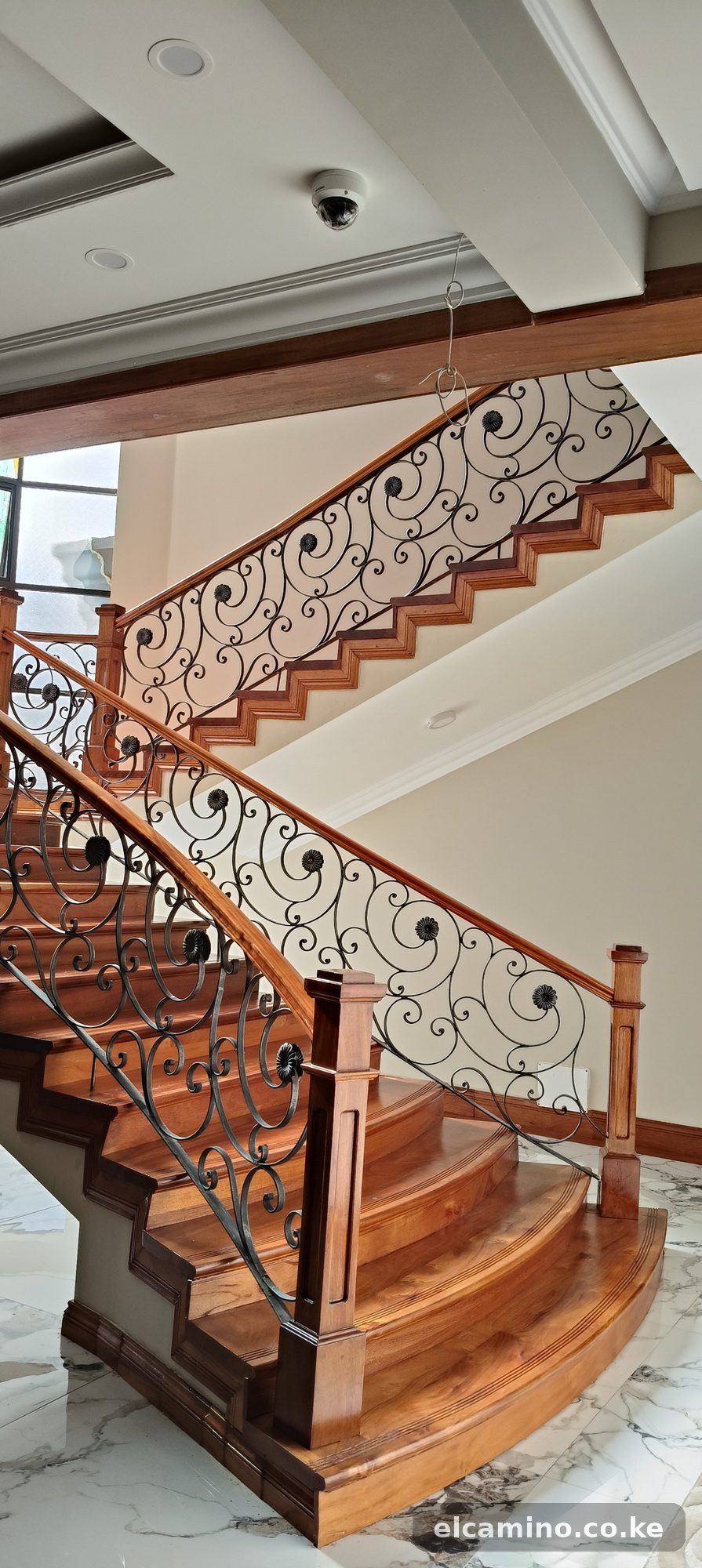 Karen Mansion - Photo 14